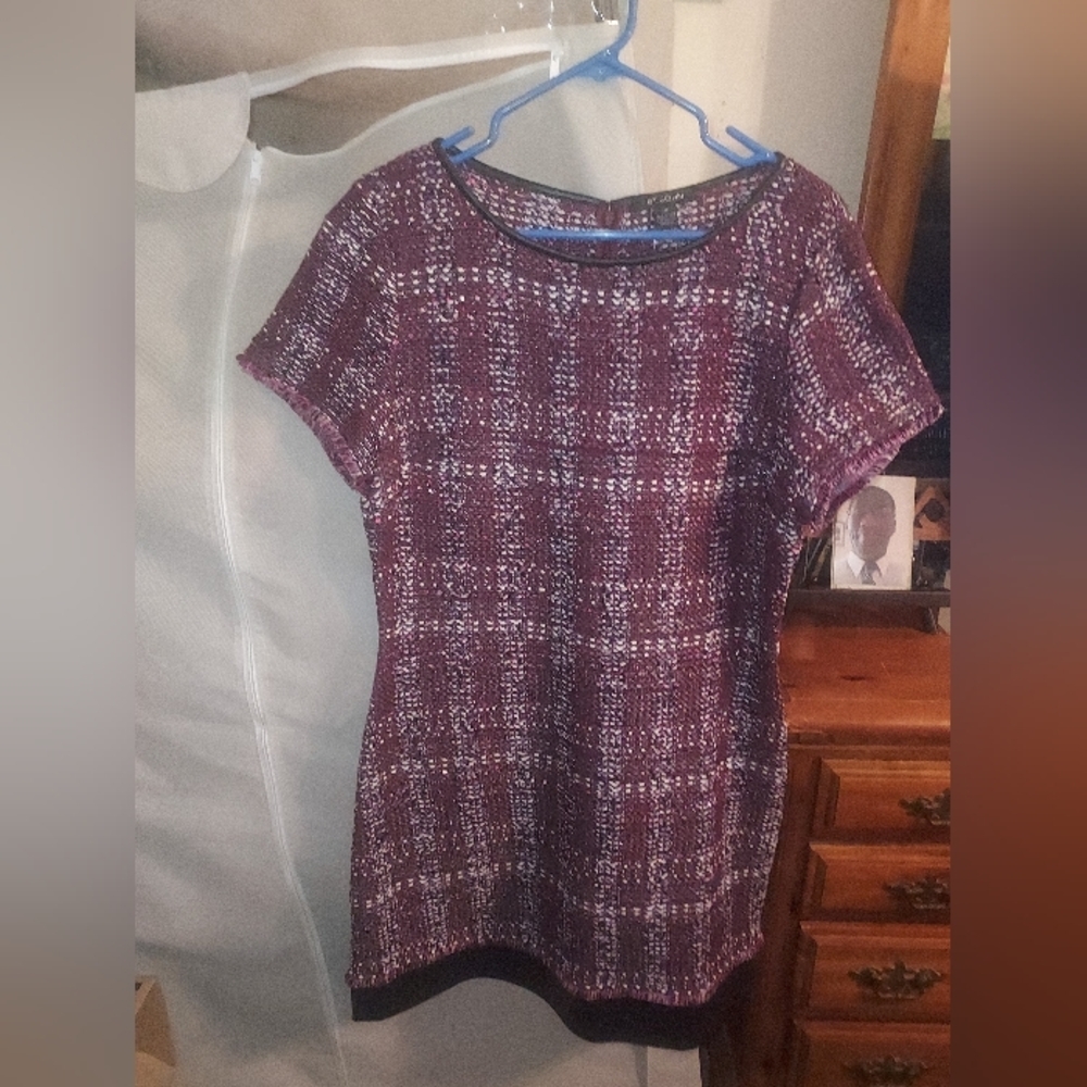 St John Burgundy ,Tweed Dress w/Black Leather Trim Dress, Size 14